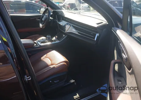 2021 Audi Q7 Prestige 55 Tfsi Quattro Tiptronic from USA, damaged, VIN WA1VXBF76MD027682